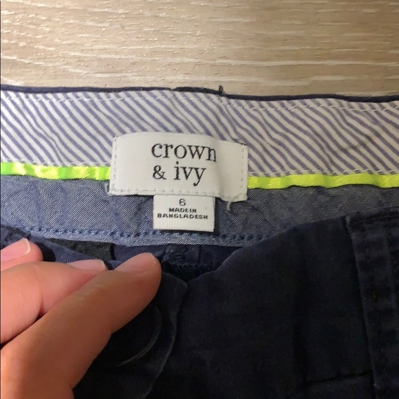 Crown & ivy shorts! - Picture 2 of 3